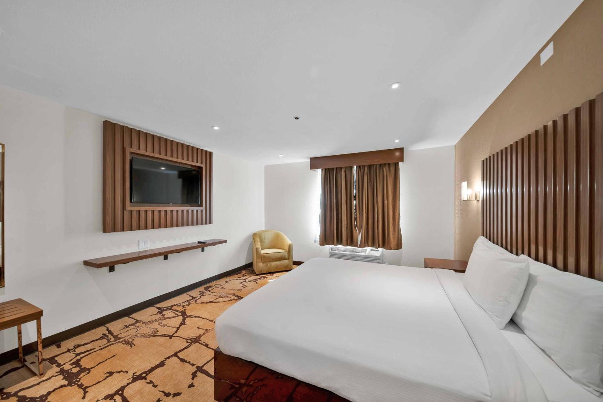 Baymont By Wyndham Anderson Motel Dış mekan fotoğraf